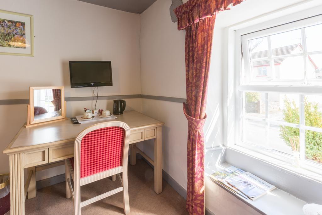 The Cross Keys Inn Tebay  Room photo
