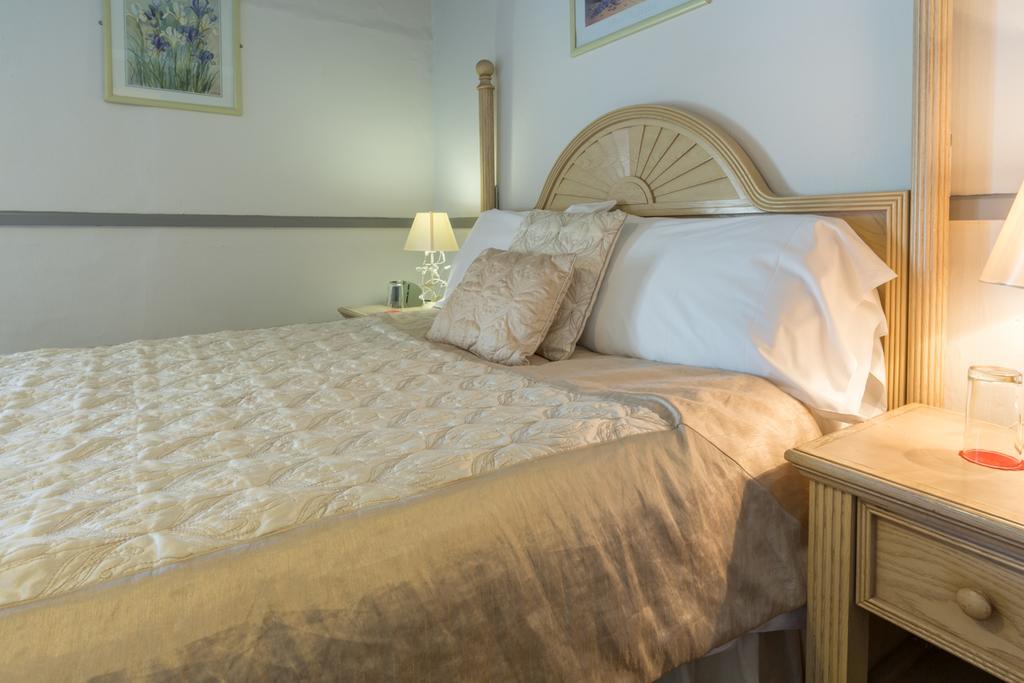 The Cross Keys Inn Tebay  Room photo