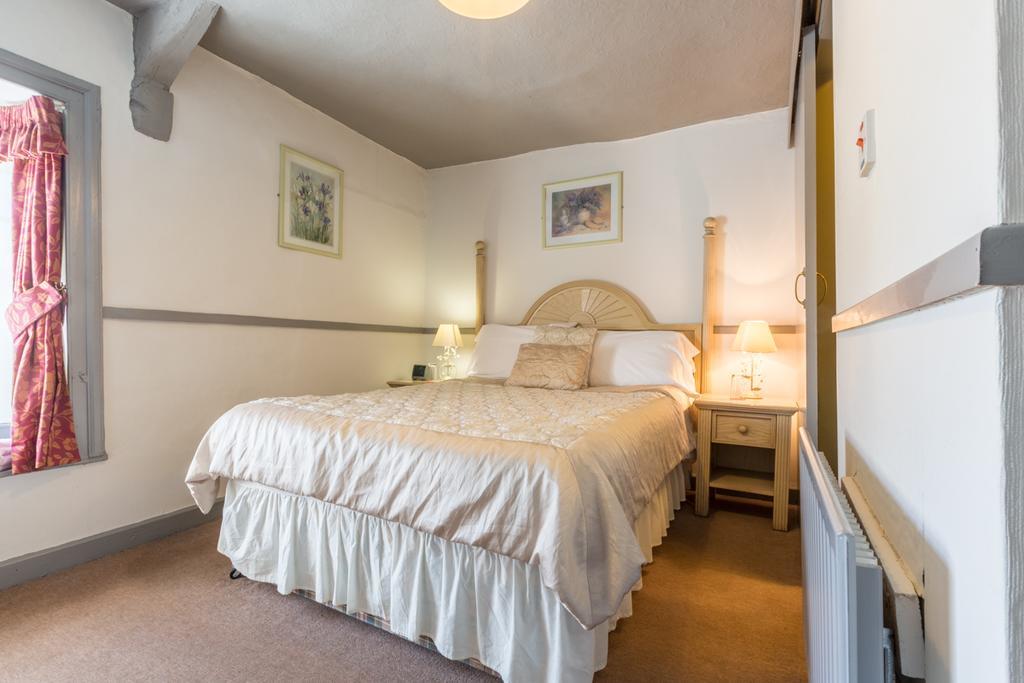 The Cross Keys Inn Tebay  Room photo